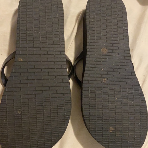 Super cute Tory Burch sandals - Picture 2 of 2